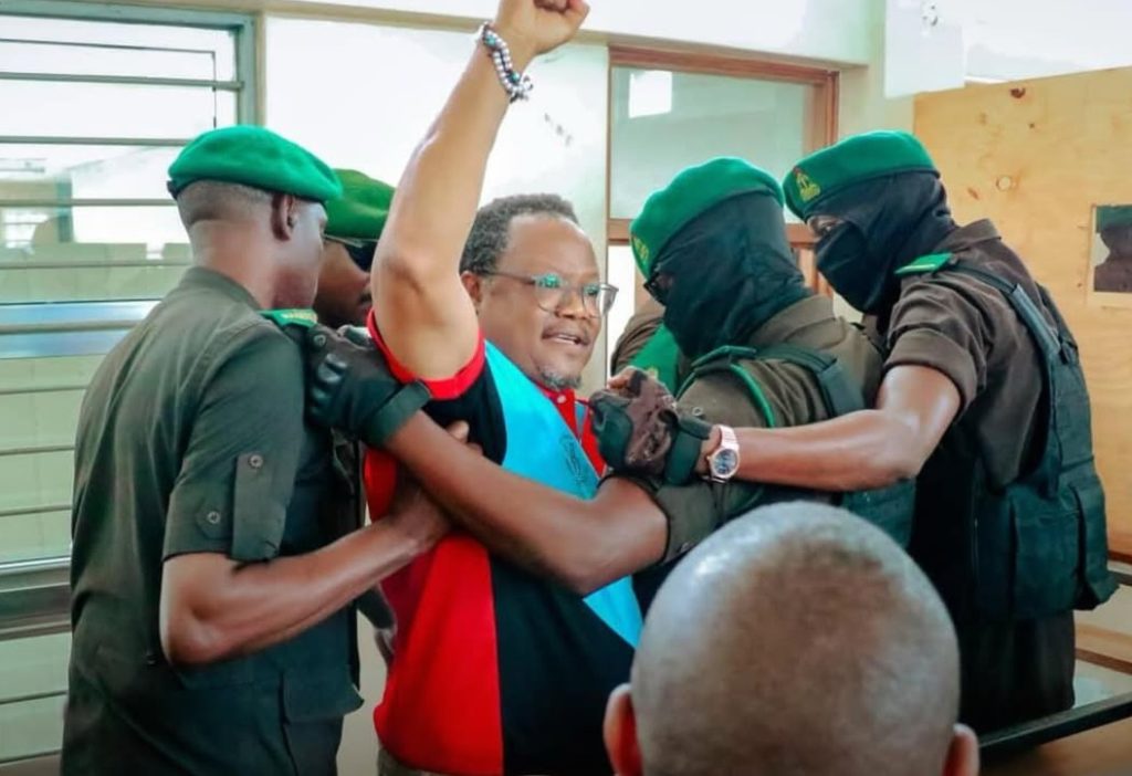 Chadema Yalaani Tundu Lissu Kusukumwa Mahakamani