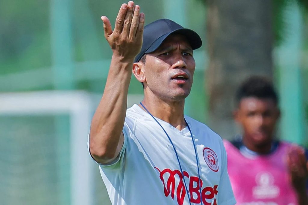 PIGO LINGINE MJINI: Fadlu Davids Atua Yanga SC Kuanza Enzi Mpya!
