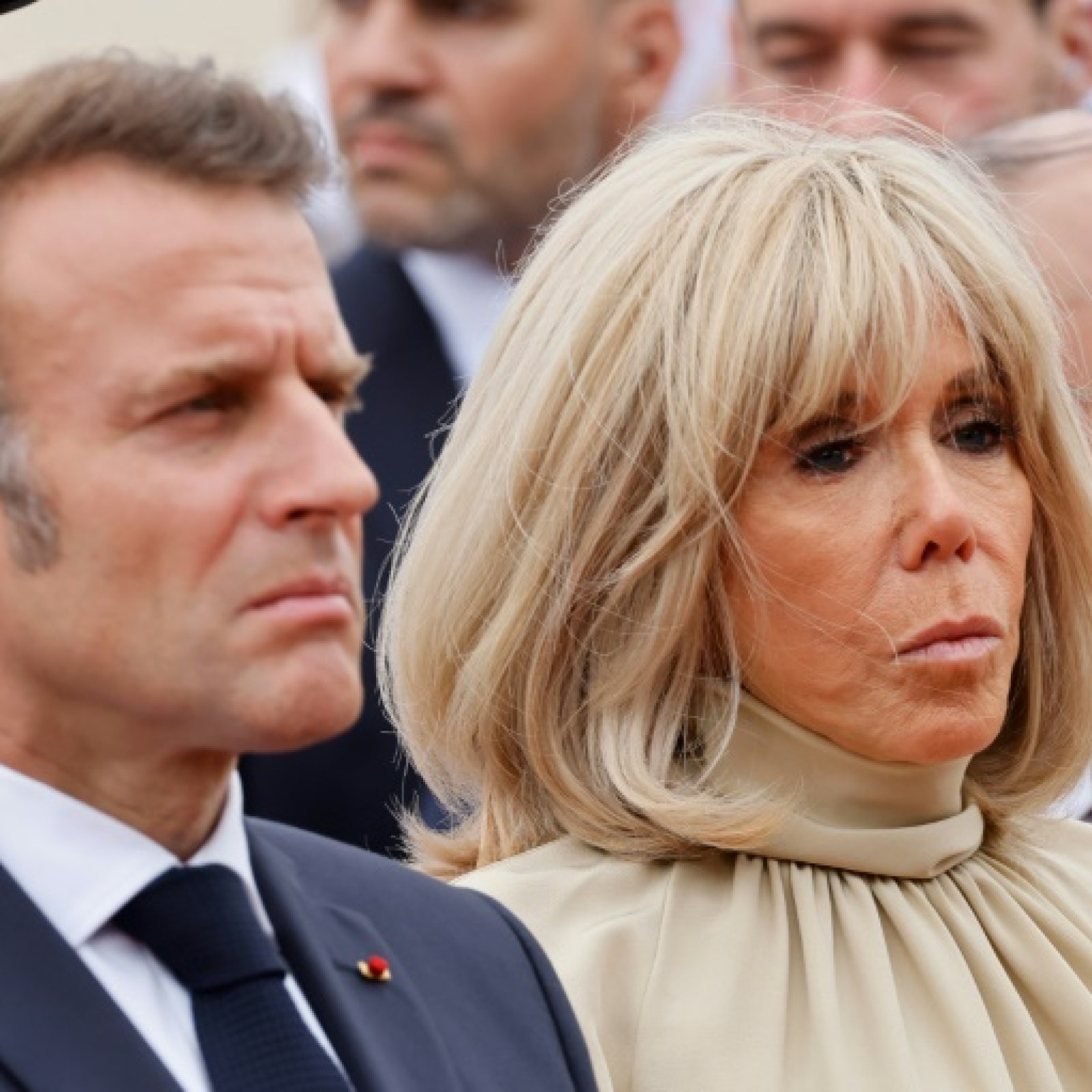 Macron Amshtaki Mtangazaji wa Marekani Aliyedai Kuwa Mkewe Alizaliwa Mwanaume