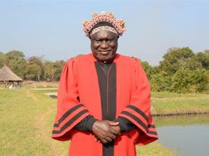 Mganga Wa Jadi Anaelezea kwa Upana Jinsi ya Kuondoa Laana, Mizimu na Uchawi Katika Maisha Yako.