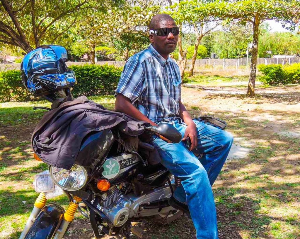 Jinsi Dereva wa Boda Boda Kutoka Moshi Alivyovunja Laana ya Muda Mrefu ya Familia Ambayo Ilikuwa Imewazuia Kwa Vizazi Vingi.