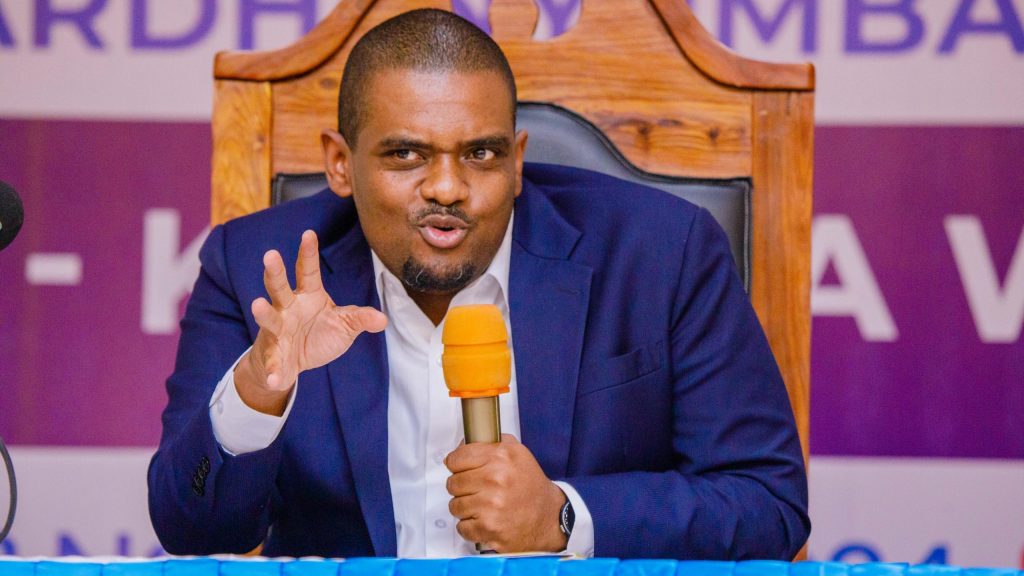 Waziri wa Nishati "Bei ya Mafuta Kushuka Julai"