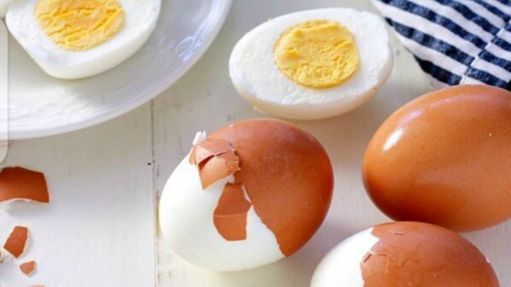 If you eat one boiled egg every day, this is what happens to your body