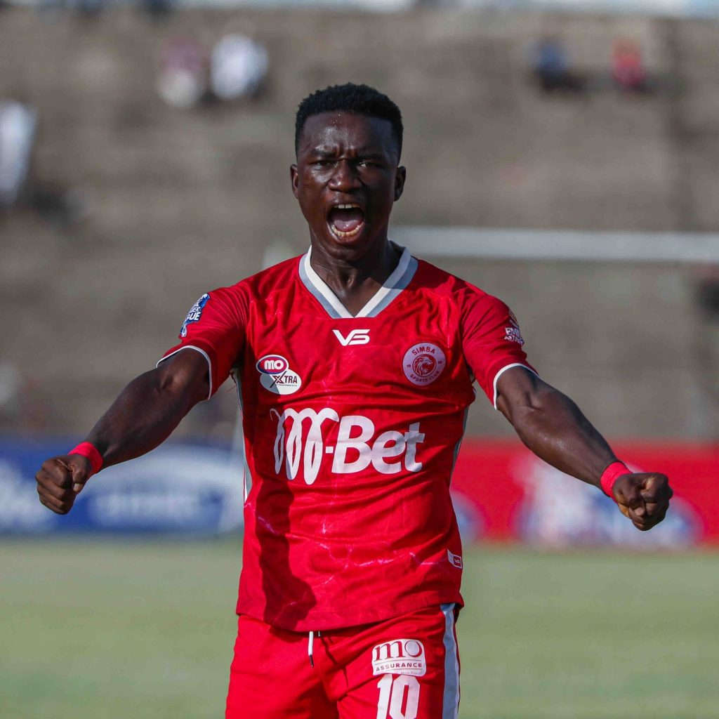 Mchezaji Sakho Atangaza Kurejea Simba