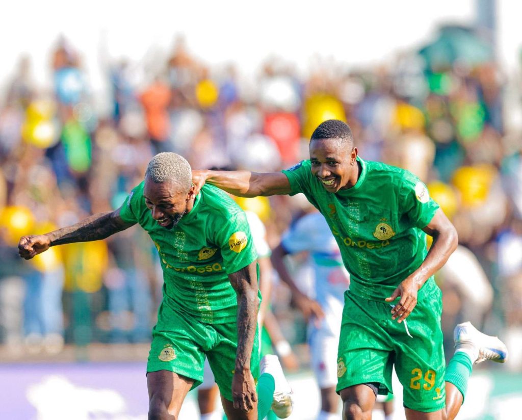 Yanga Yaamka, Yashida, Kumbe Kweli Tatizo Lilikuwa Kocha` Mpiga Miti