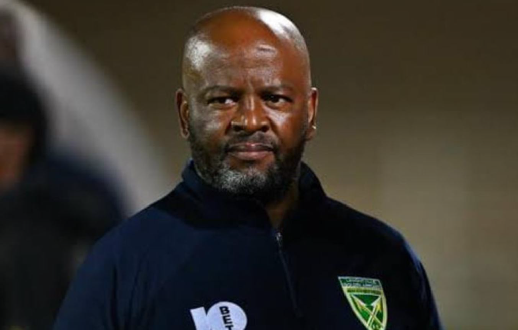 Kocha Manqoba Mngqithi Awaaga Wachezaji Yanga, Panga Likimpitia
